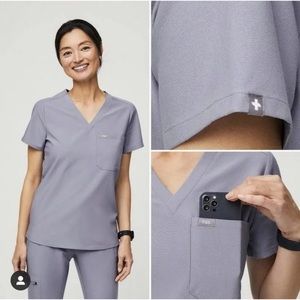 Limited Editions Figs Scrubs Set
Vapor Blue Space Dye